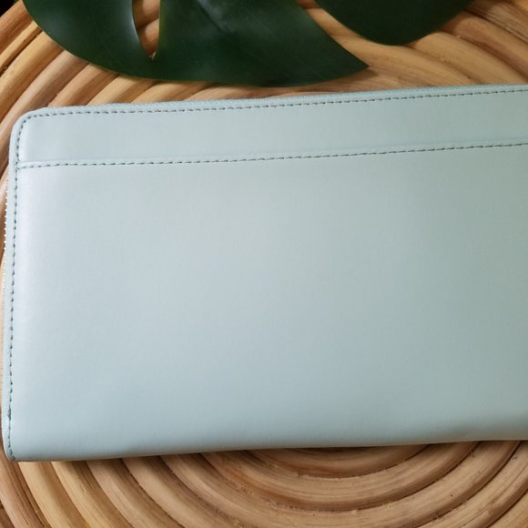 Kate Spade Out of Officen Kaden New Horizons - Picture 9 of 11